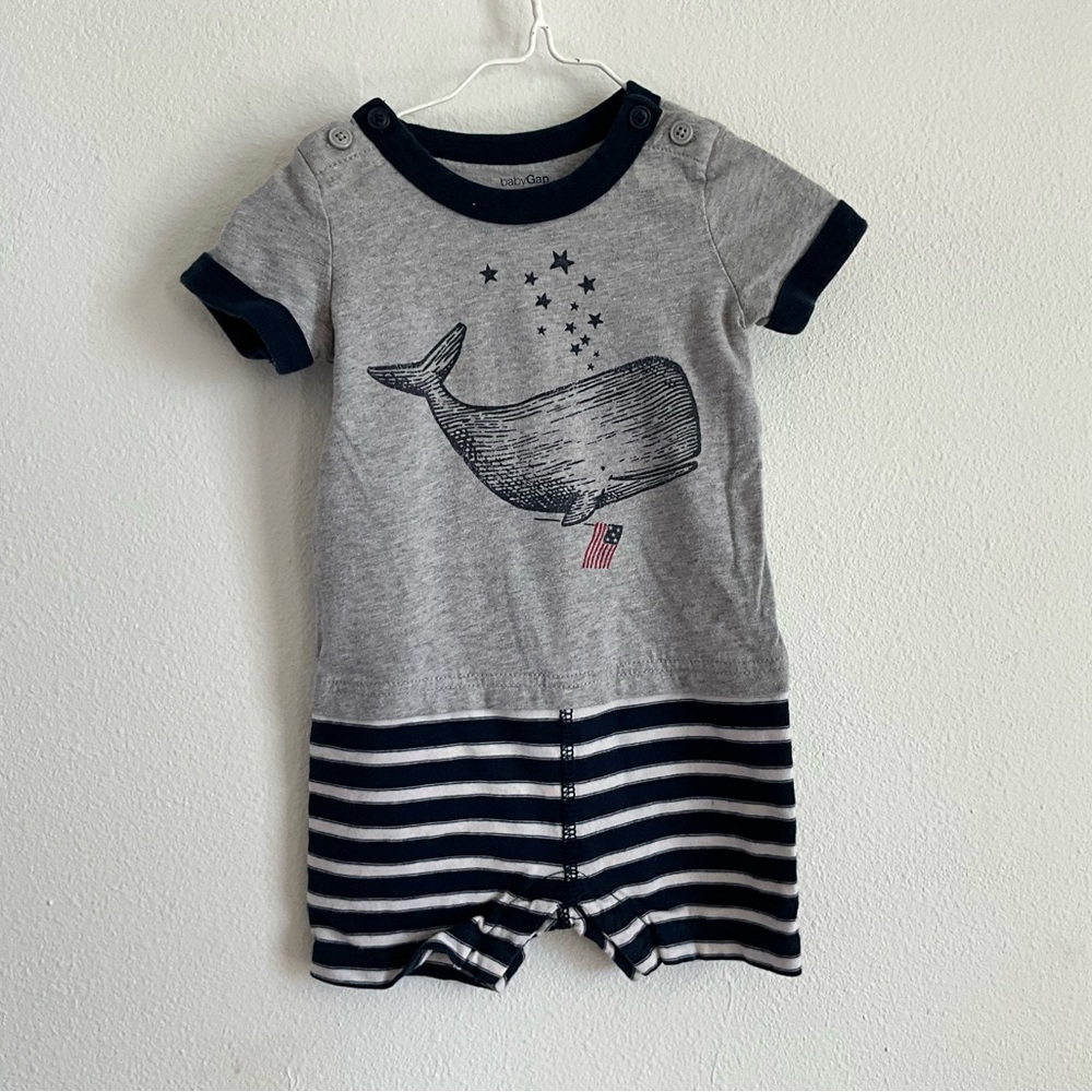 GAP Gray & Navy Whale Romper 4th of July 6-12 months Memorial Day Patriotic